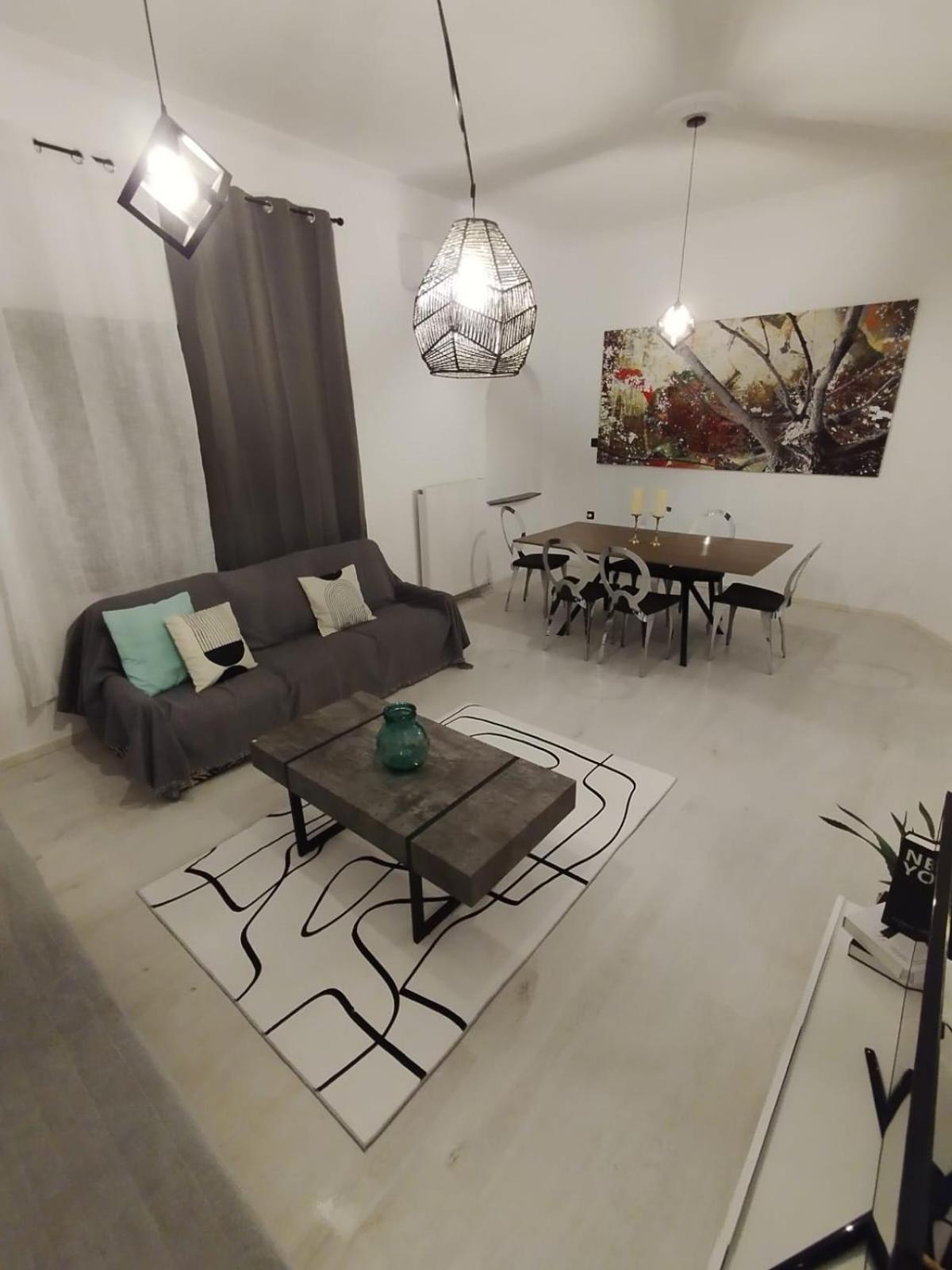 Black N' White Cozy Housegarden Alexandroupoli Exterior foto
